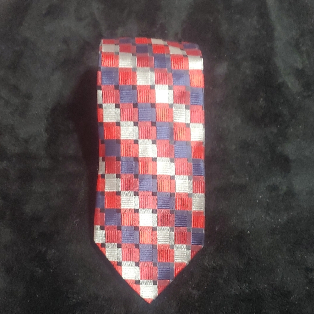 NWOT Red and Blue Checkered Tie